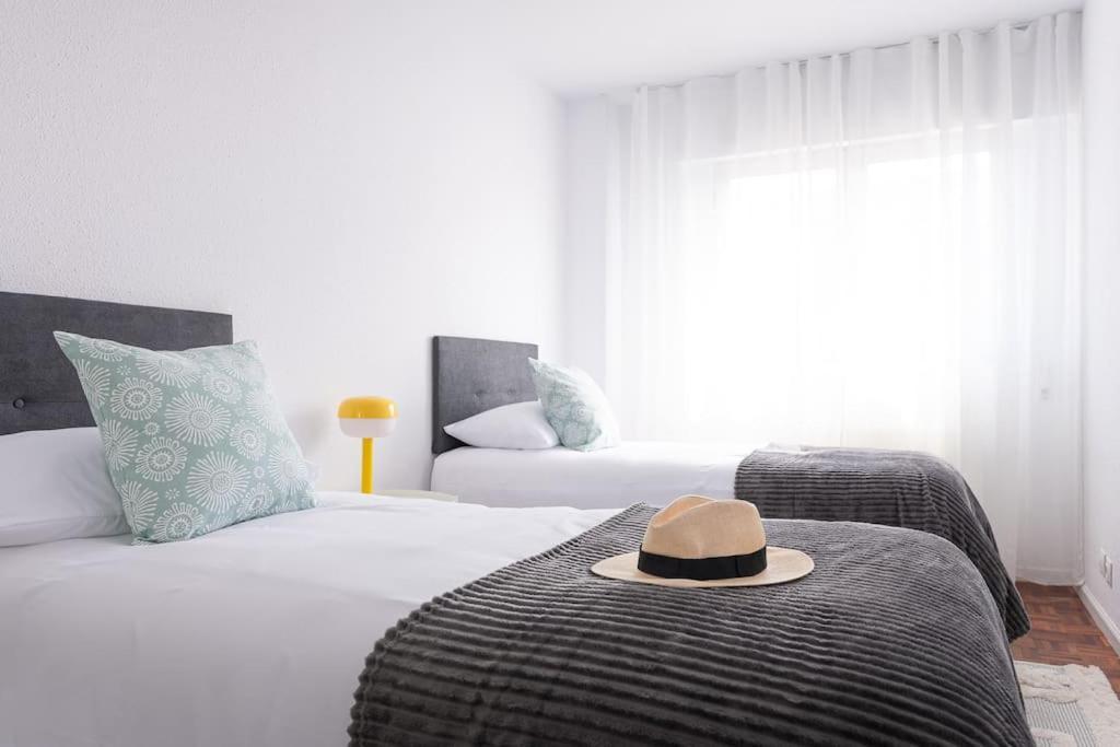 San Roman Apartment With Private Parking سانتاندر المظهر الخارجي الصورة